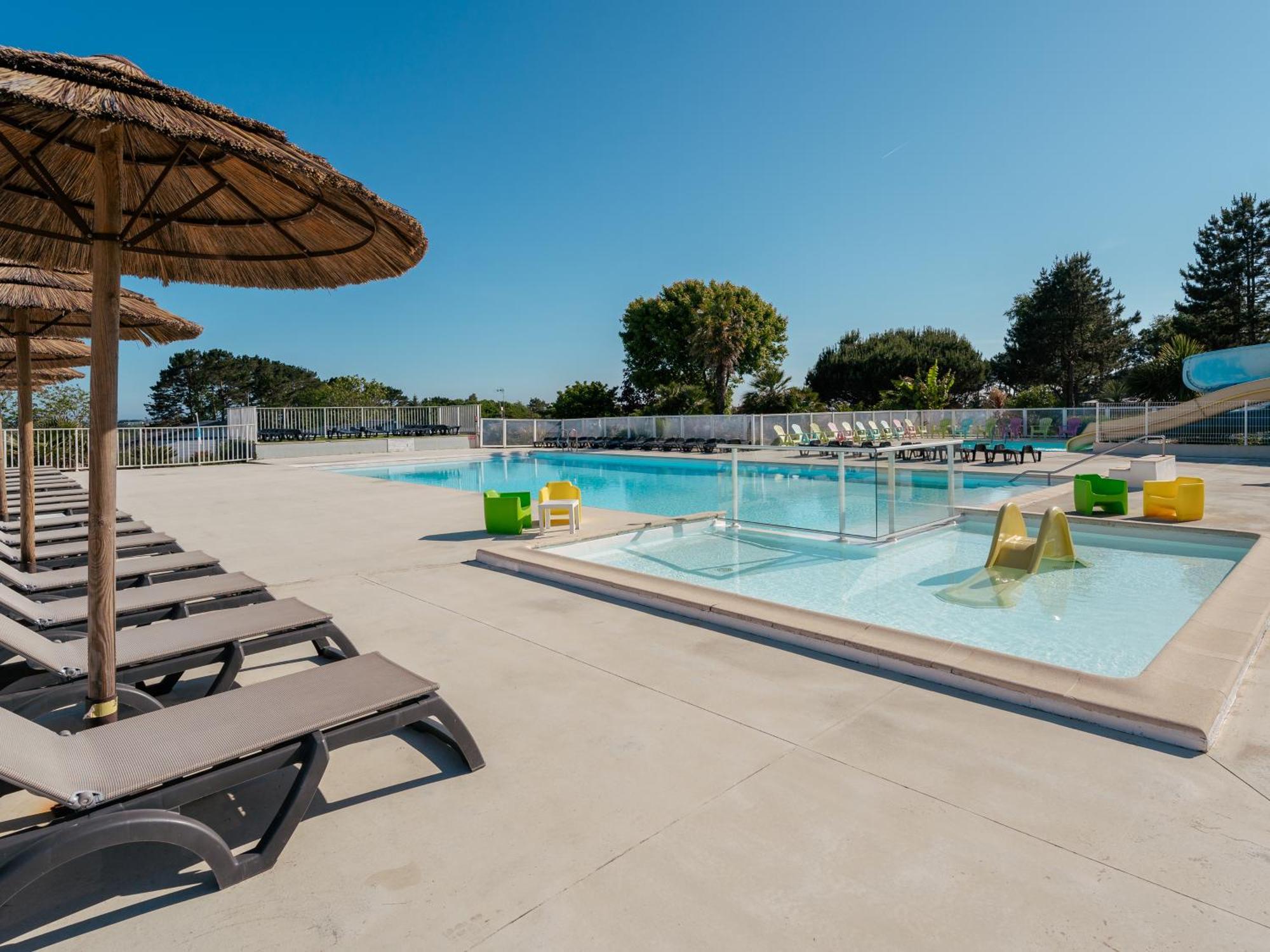 Hotel Domaine Les Jardins de Kergal à Guidel-Plage Extérieur photo
